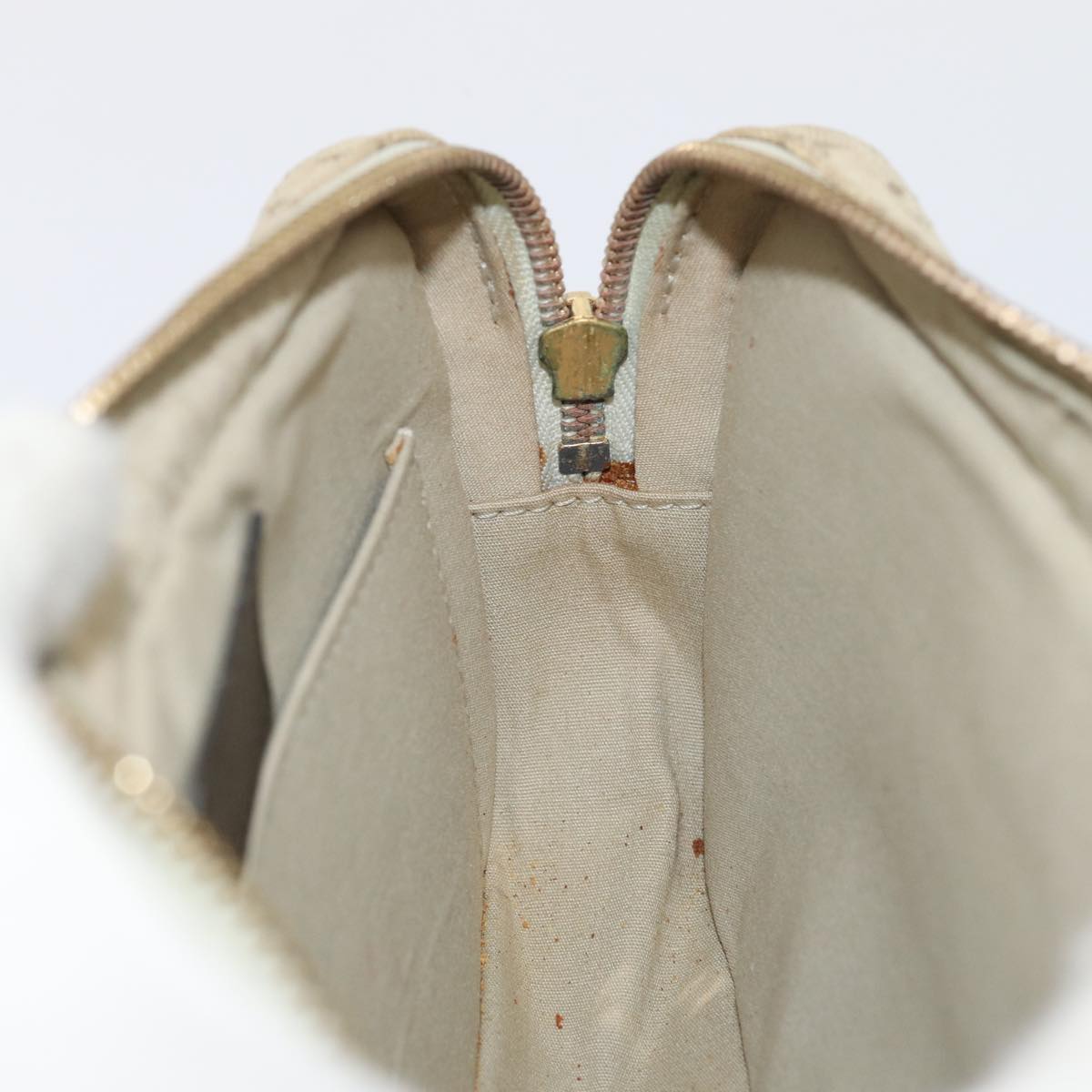 LOUIS VUITTON Monogram Mini Juliet MM Shoulder Bag Khaki M92218 LV yk13854