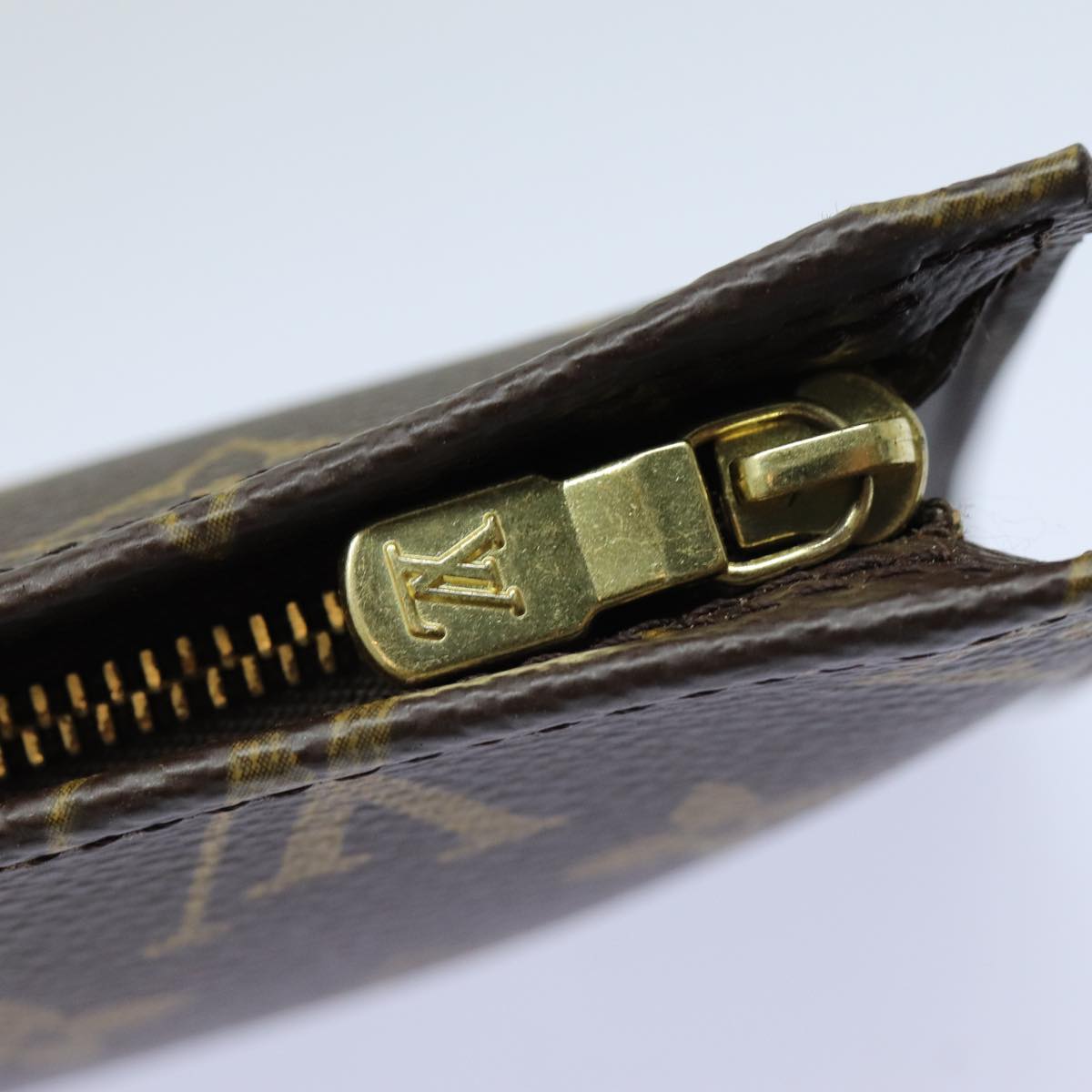 LOUIS VUITTON Monogram Bucket PM Pouch Accessory Pouch LV yk13860