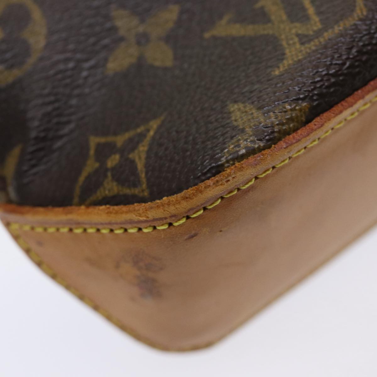 LOUIS VUITTON Monogram Trotteur Shoulder Bag M51240 LV yk13883