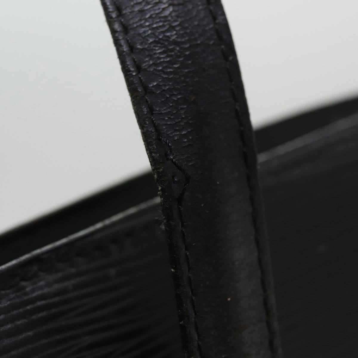 LOUIS VUITTON Epi Lussac Shoulder Bag Black M52282 LV yk13893