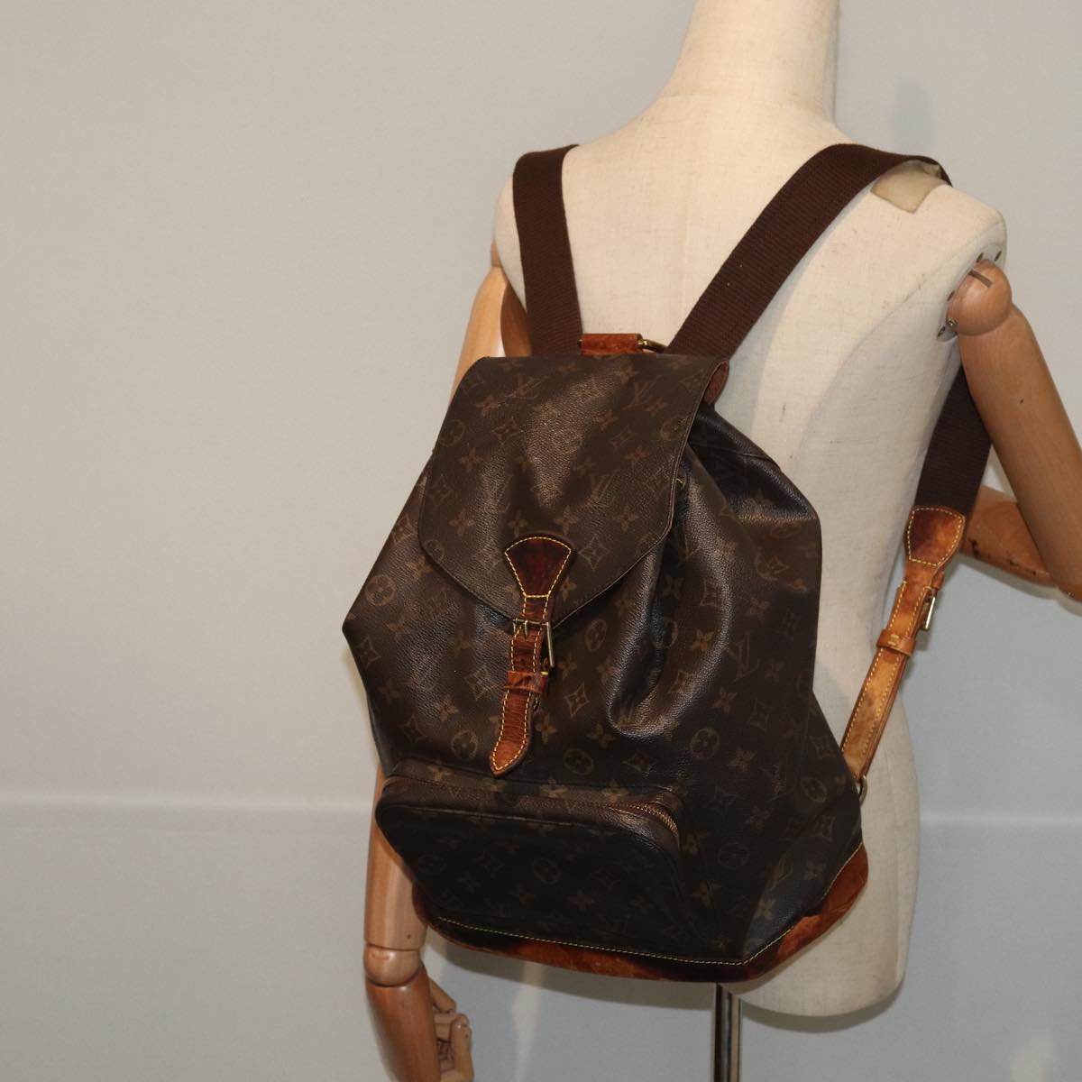 LOUIS VUITTON Monogram Montsouris GM Backpack M51135 LV yk14006