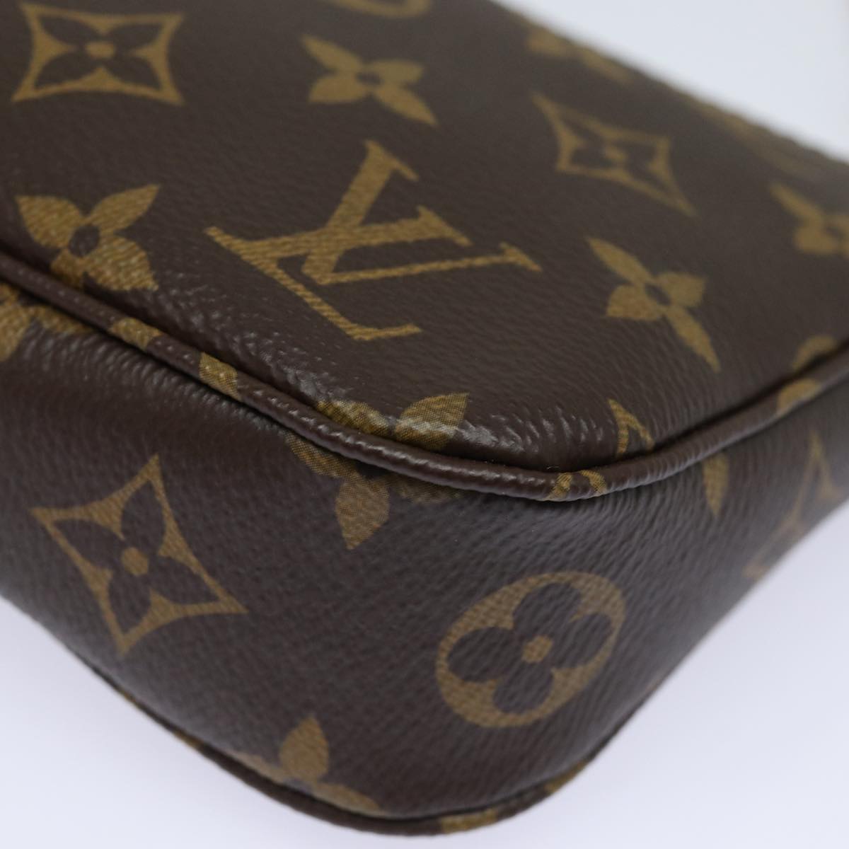 LOUIS VUITTON Monogram Pochette Accessoires Pouch M82766 LV yk14270A