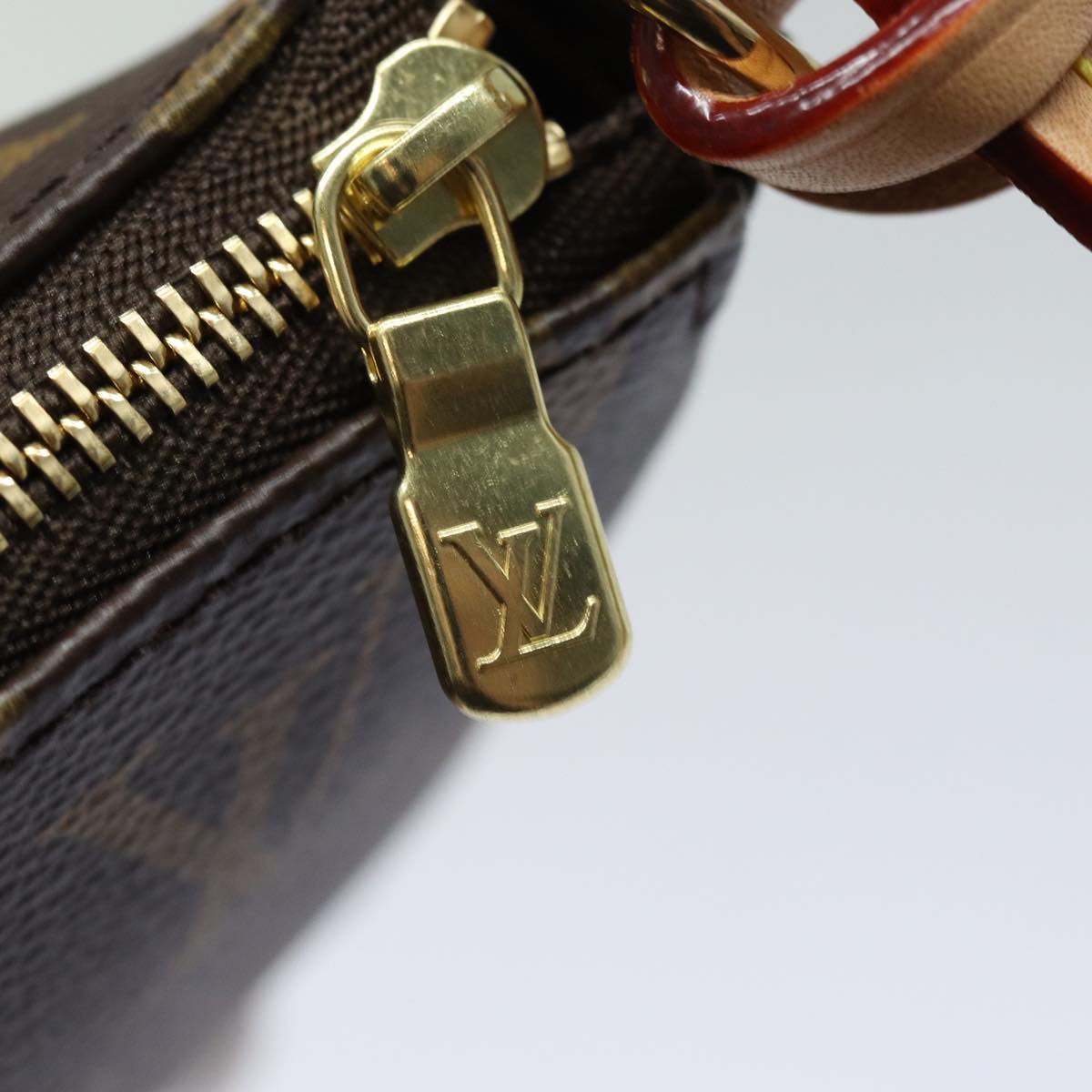 LOUIS VUITTON Monogram Pochette Accessoires Pouch M82766 LV yk14270A