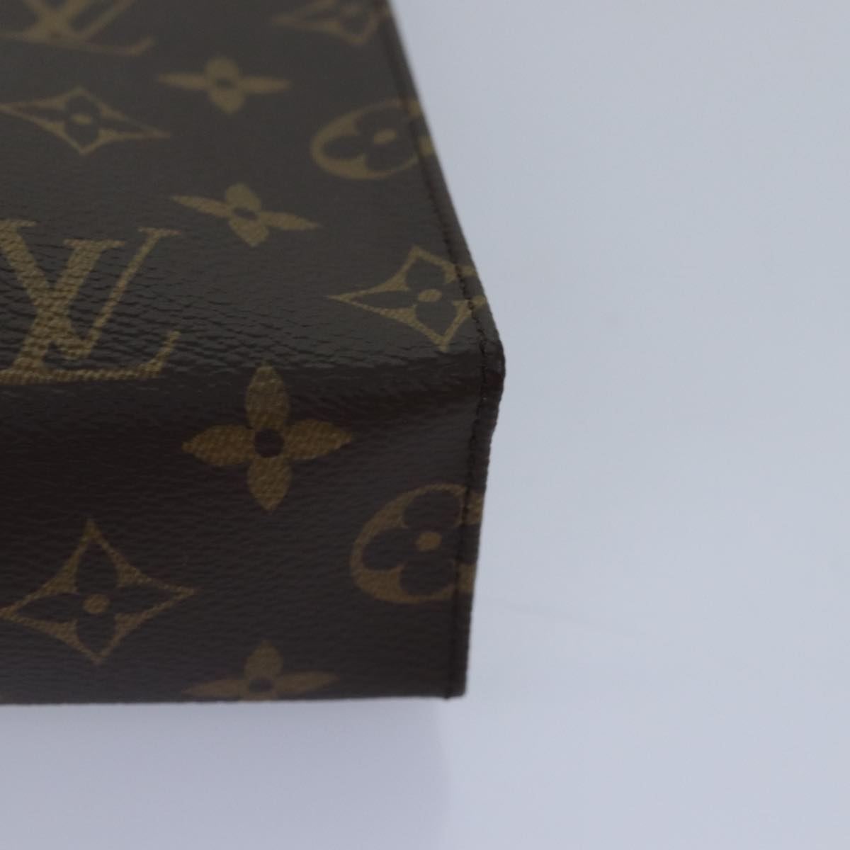 LOUIS VUITTON Monogram Poche Toilette 26 Pouch M47542 LV yk14309S