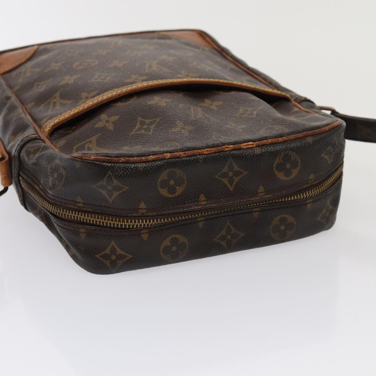 LOUIS VUITTON Monogram Danube MM Shoulder Bag M45264 LV yk14356