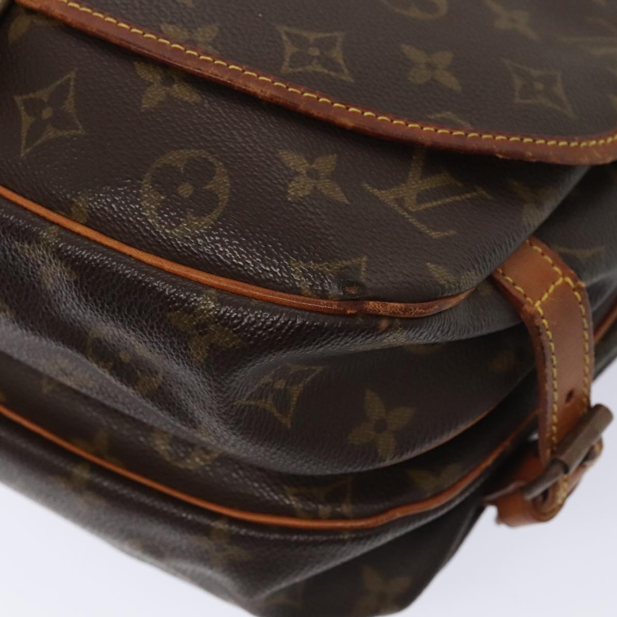 LOUIS VUITTON Monogram Saumur 30 Shoulder Bag M42256 LV yk14359