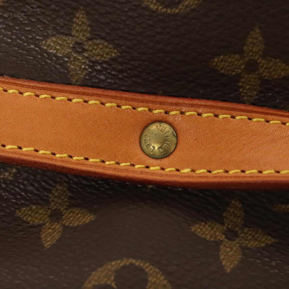 LOUIS VUITTON Monogram Saumur 30 Shoulder Bag M42256 LV yk14359