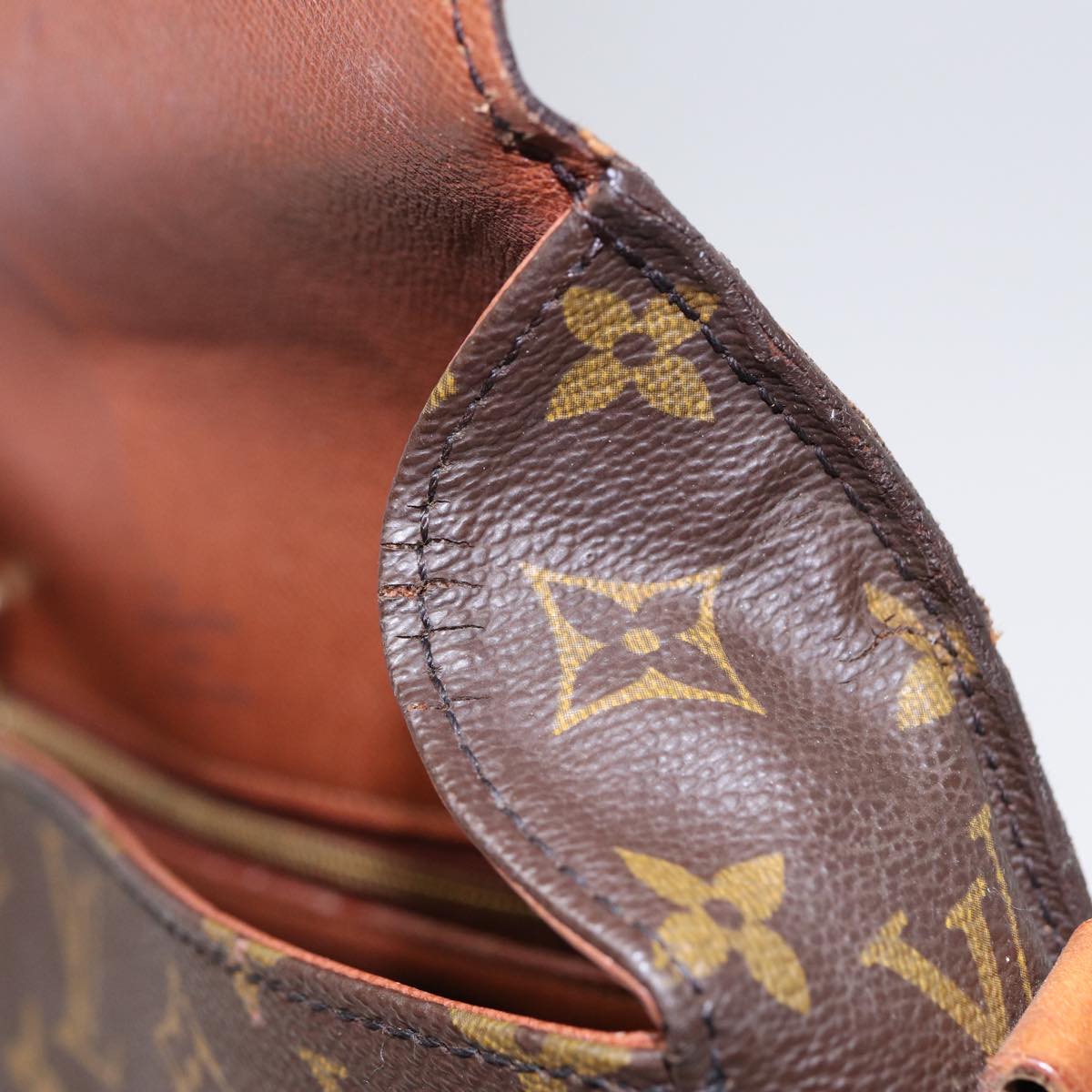 LOUIS VUITTON Monogram Saint Cloud GM Shoulder Bag M51242 LV yk14635