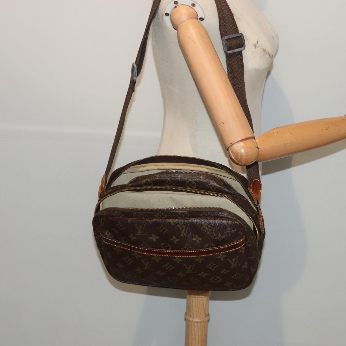LOUIS VUITTON Monogram Reporter PM Shoulder Bag M45254 LV yk14685