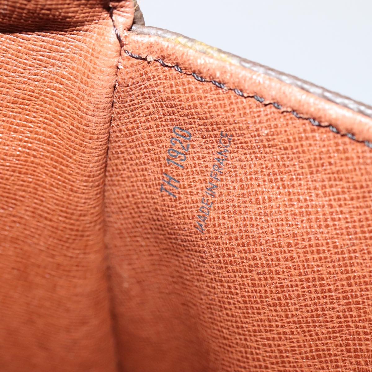 LOUIS VUITTON Monogram Saint Cloud GM Shoulder Bag M51242 LV yk14755