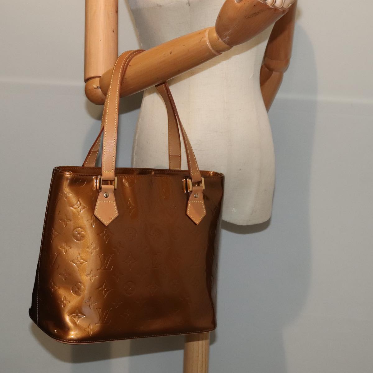 LOUIS VUITTON Monogram Vernis Houston Hand Bag Bronze M91122 LV yk14767