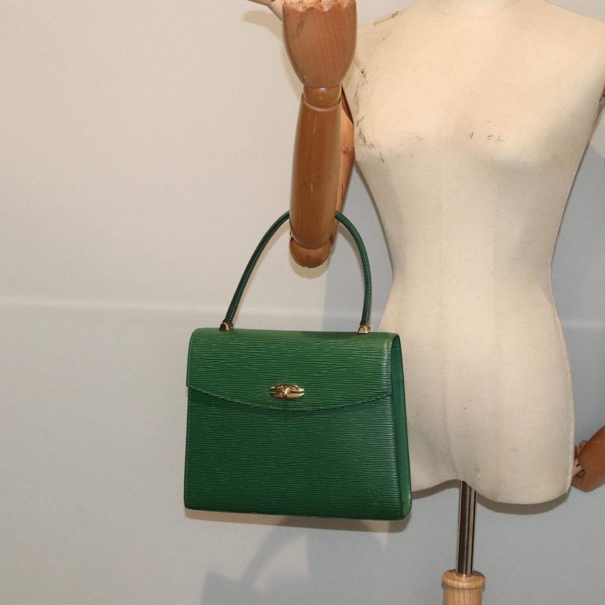 LOUIS VUITTON Epi Malesherbes Hand Bag Green M52374 LV yk14779