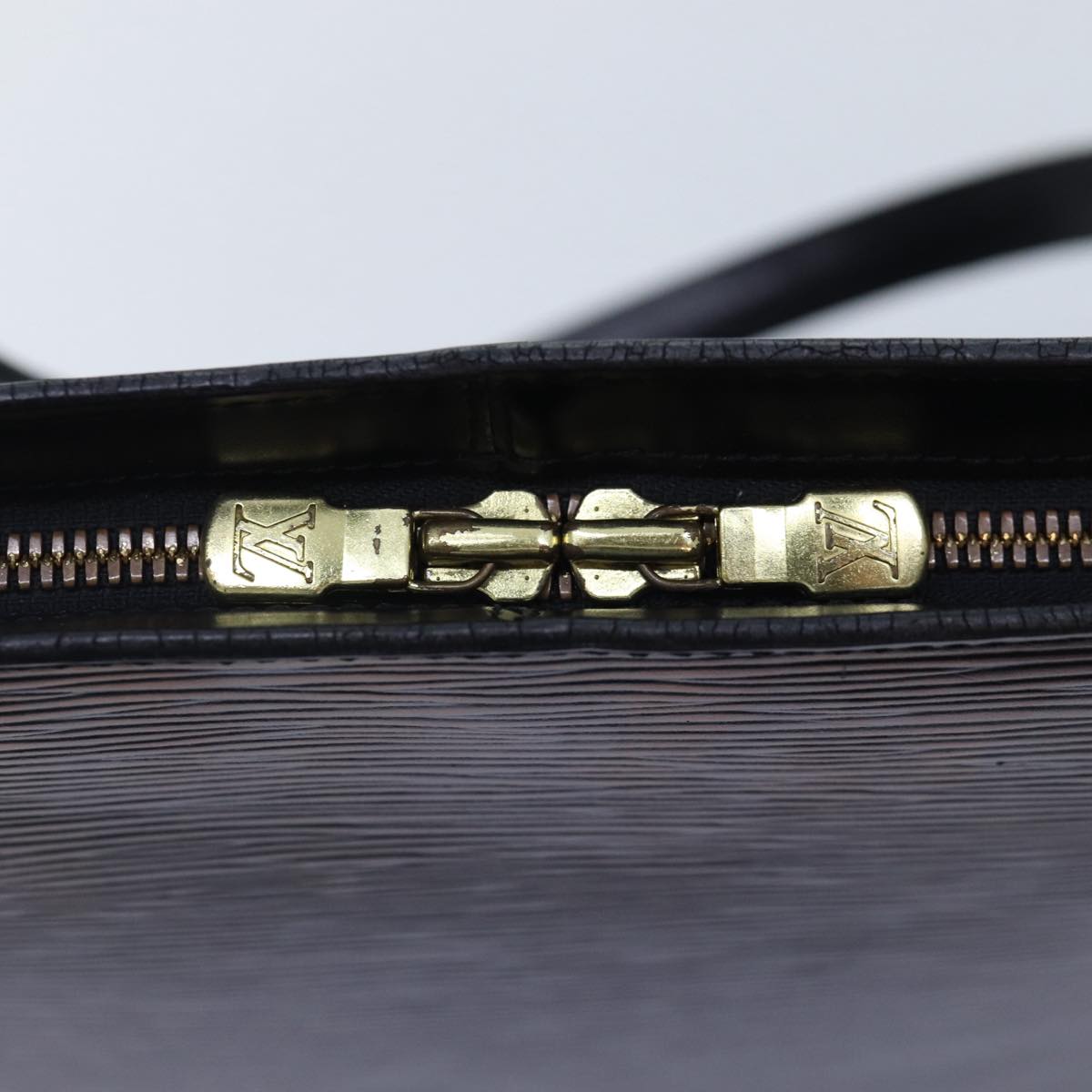 LOUIS VUITTON Epi Lussac Shoulder Bag Black M52282 LV yk14806