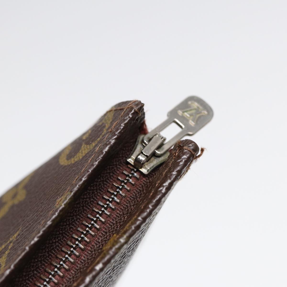 LOUIS VUITTON Monogram Poche Toilette 26 Pouch M47542 LV yk14833