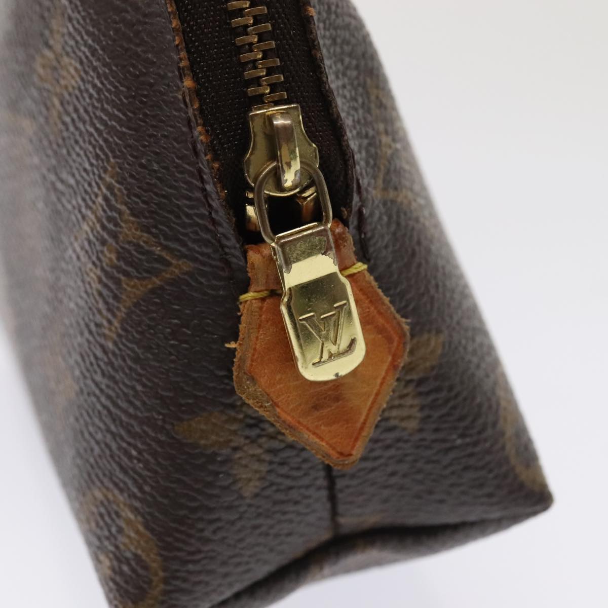 LOUIS VUITTON Monogram Pochette Cosmetic PM Cosmetic Pouch M47515 yk14839