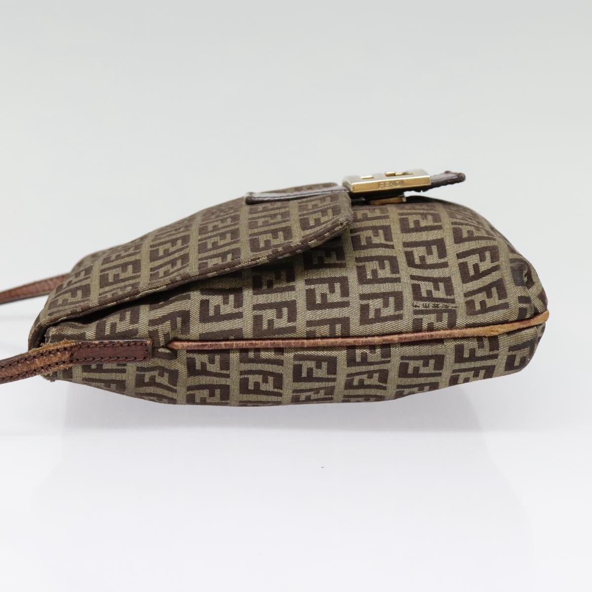 Luxury Fendi Zucchino Canvas Shoulder Bag Gold Beigeyk14894