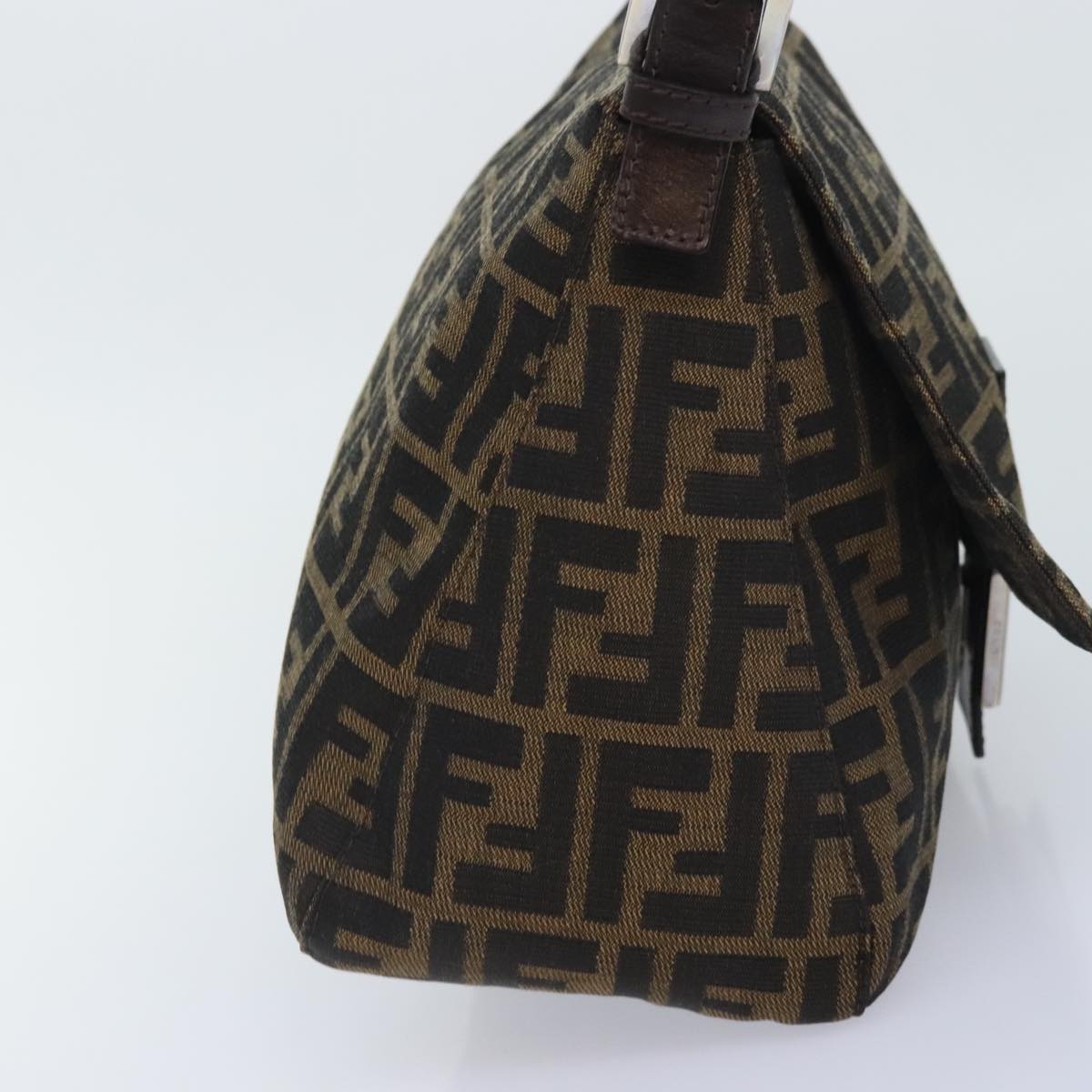 Luxury Fendi Zucca Canvas Mamma Baguette Shoulder Bag Brown Black Silveryk15310A