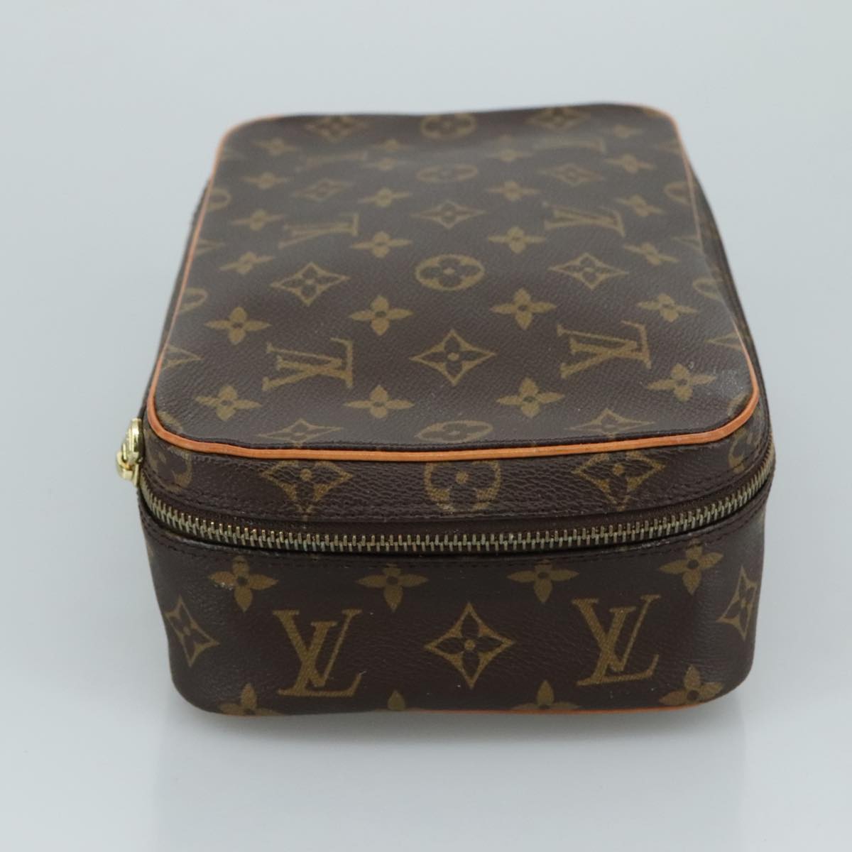 LOUIS VUITTON Monogram Vanity Pouch LV yk16637
