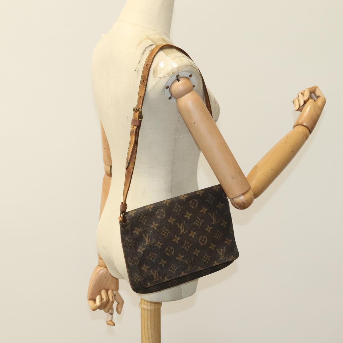 LOUIS VUITTON Monogram Musette Tango Short Strap Bag M51257 LV yk16730