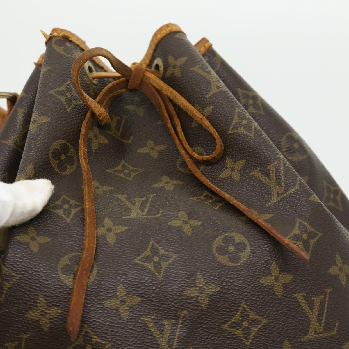 LOUIS VUITTON Monogram Noe Shoulder Bag M42224 LV yk4954