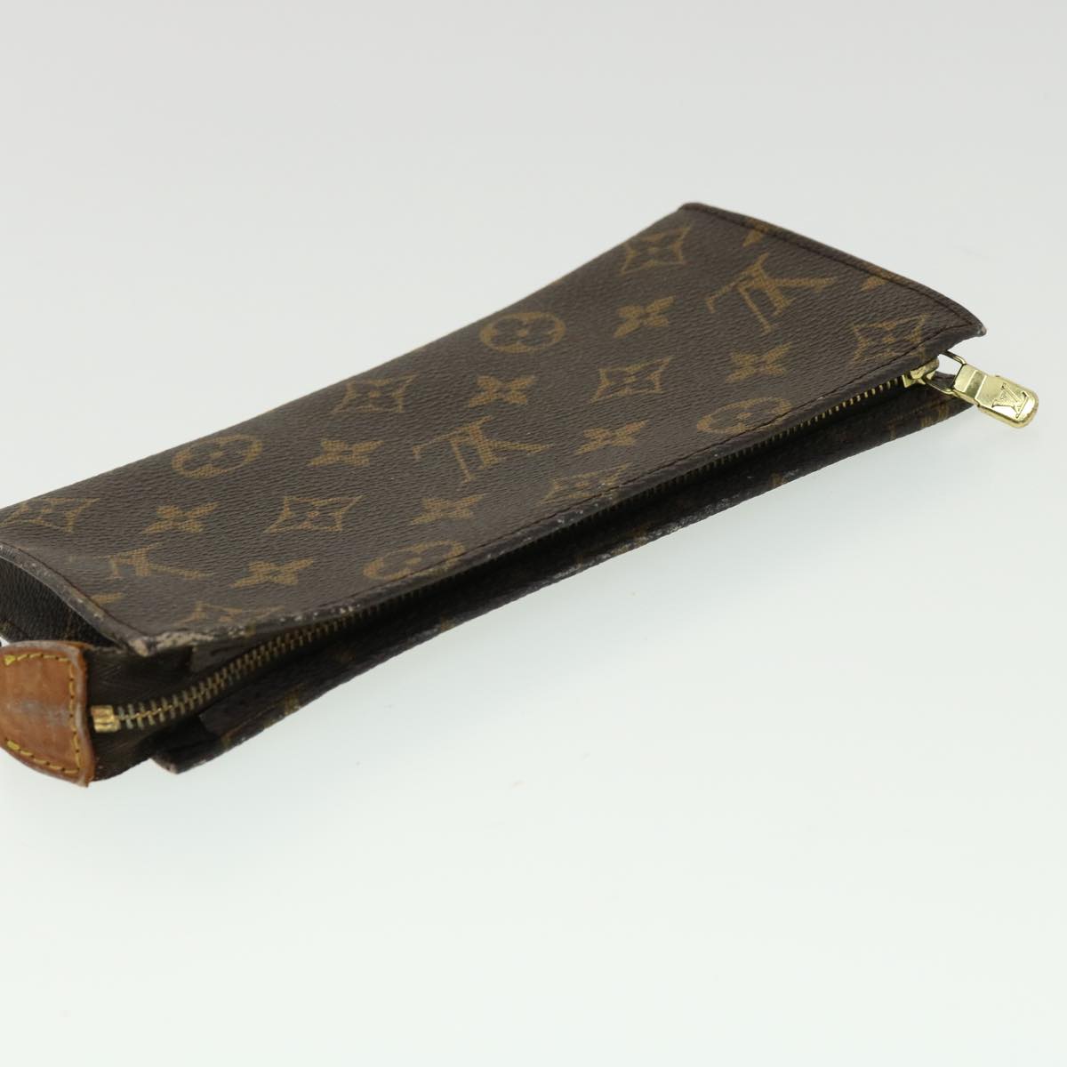 LOUIS VUITTON Monogram Bucket GM Accessory Pouch LV yk5330B