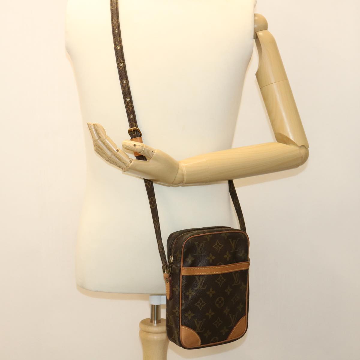 LOUIS VUITTON Monogram Danube Shoulder Bag M45266 LV yk5498B