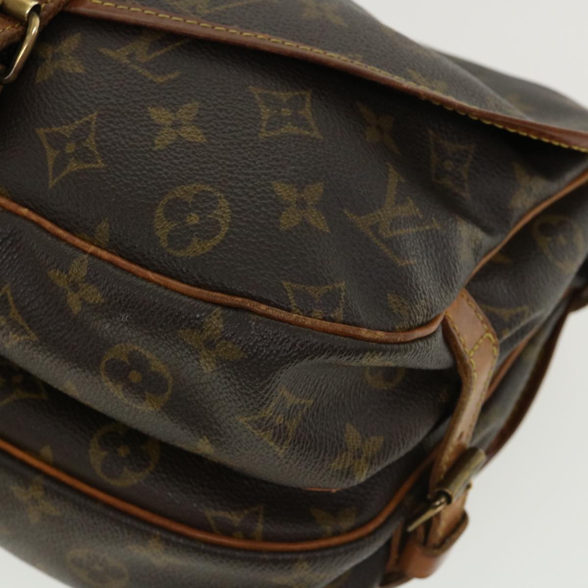 LOUIS VUITTON Monogram Saumur 30 Shoulder Bag M42256 LV yk5656