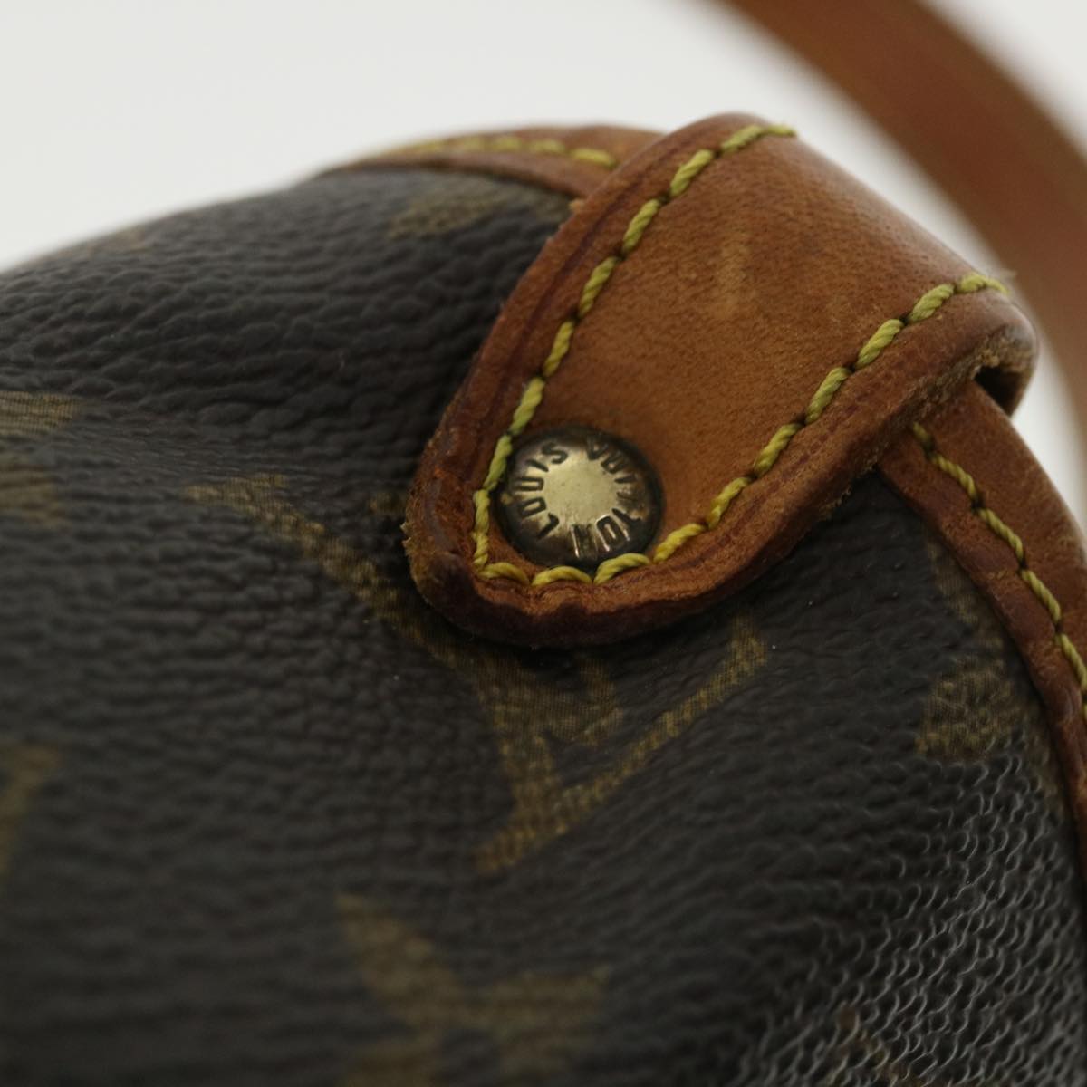 LOUIS VUITTON Monogram Saumur 30 Shoulder Bag M42256 LV yk5656