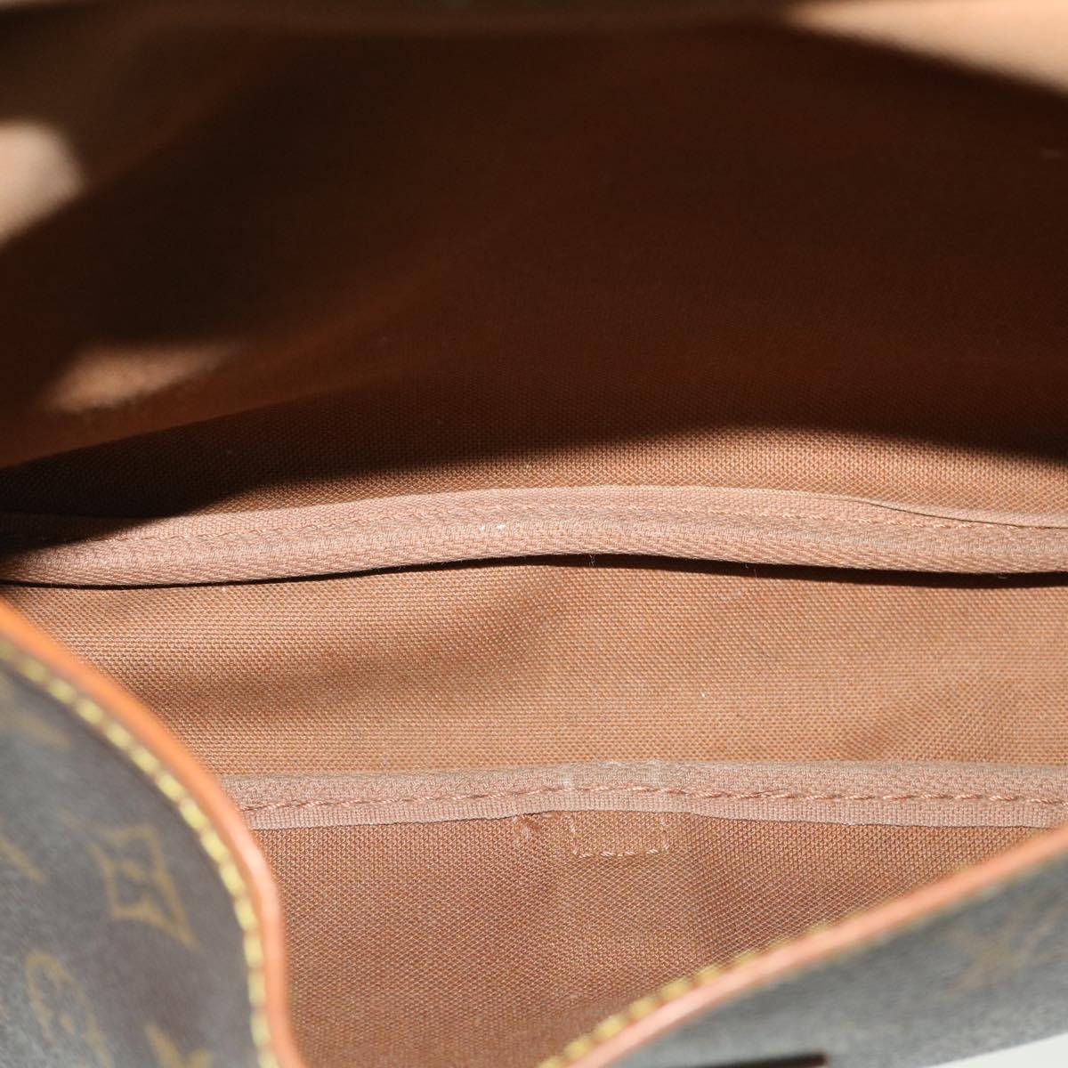 LOUIS VUITTON Monogram Saumur 30 Shoulder Bag M42256 LV yk5656
