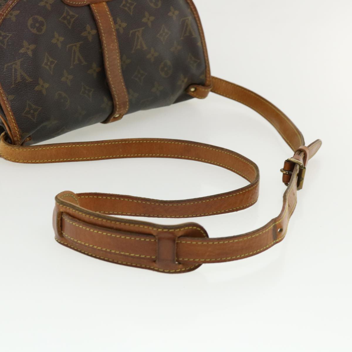 LOUIS VUITTON Monogram Saumur 30 Shoulder Bag M42256 LV yk5656