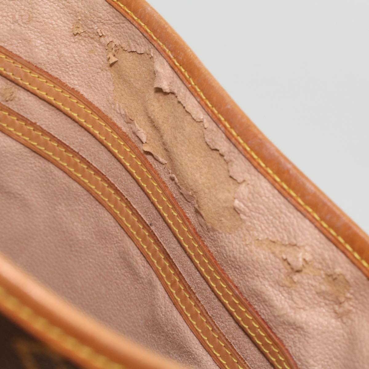 LOUIS VUITTON Monogram Bucket GM Shoulder Bag M42236 LV yk6013