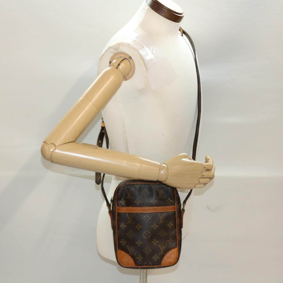 LOUIS VUITTON Monogram Danube Shoulder Bag M45266 LV yk7305