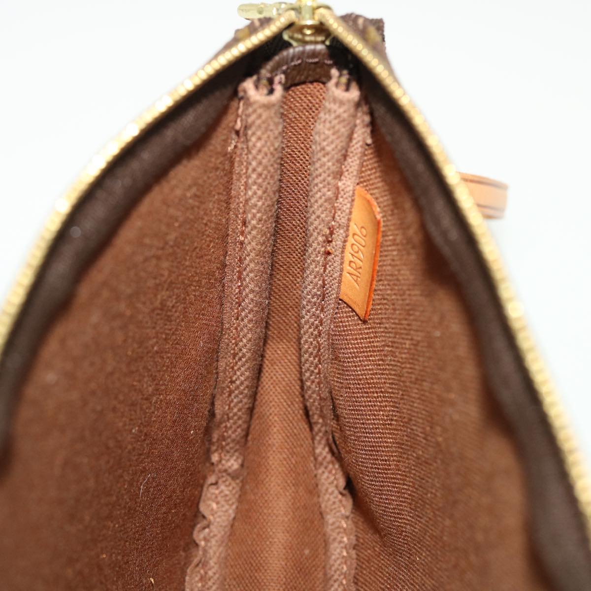 LOUIS VUITTON Monogram Pochette Accessoires Pouch Vintage M51980 LV yk7317