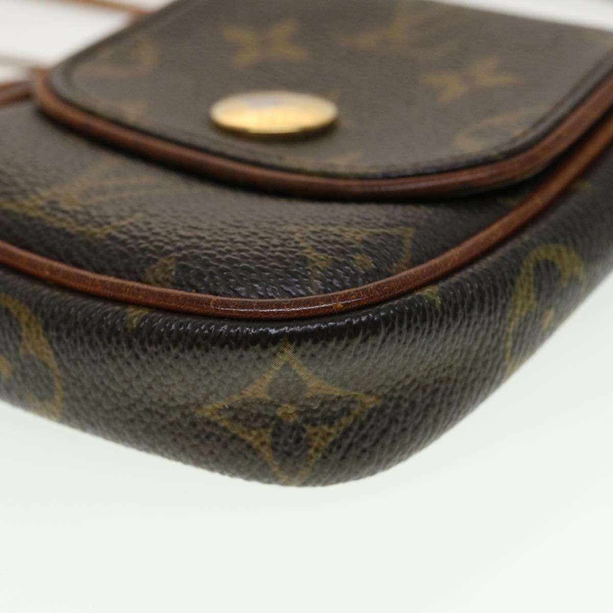 LOUIS VUITTON Monogram Pochette Cancun Shoulder Bag M60018 LV yk7318