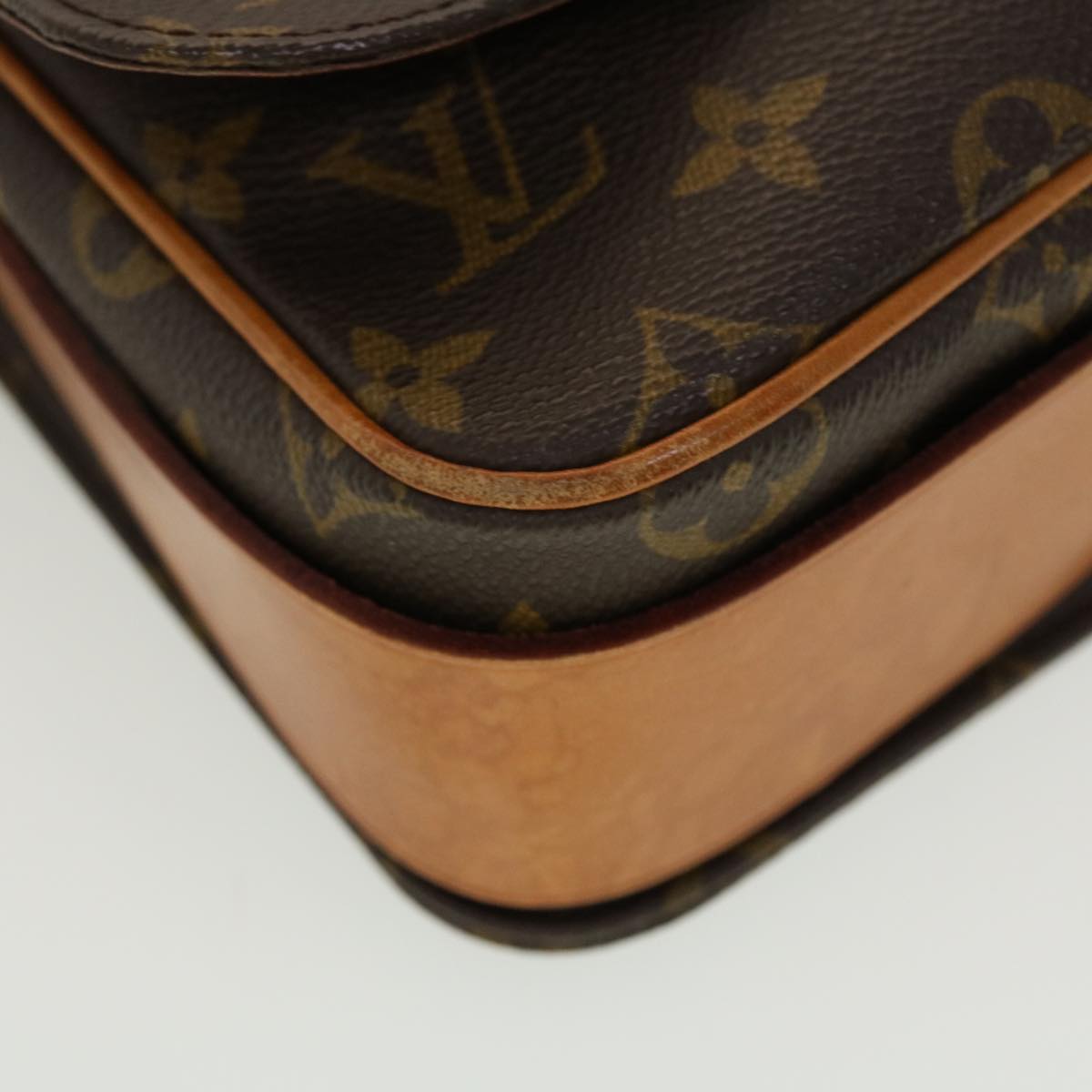 LOUIS VUITTON Monogram Cartouchiere MM Shoulder Bag M51253 LV yk7335