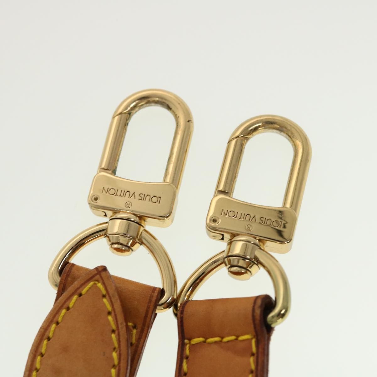 LOUIS VUITTON Shoulder Strap Leather 39.4""-46.5"" Beige LV yk7388B