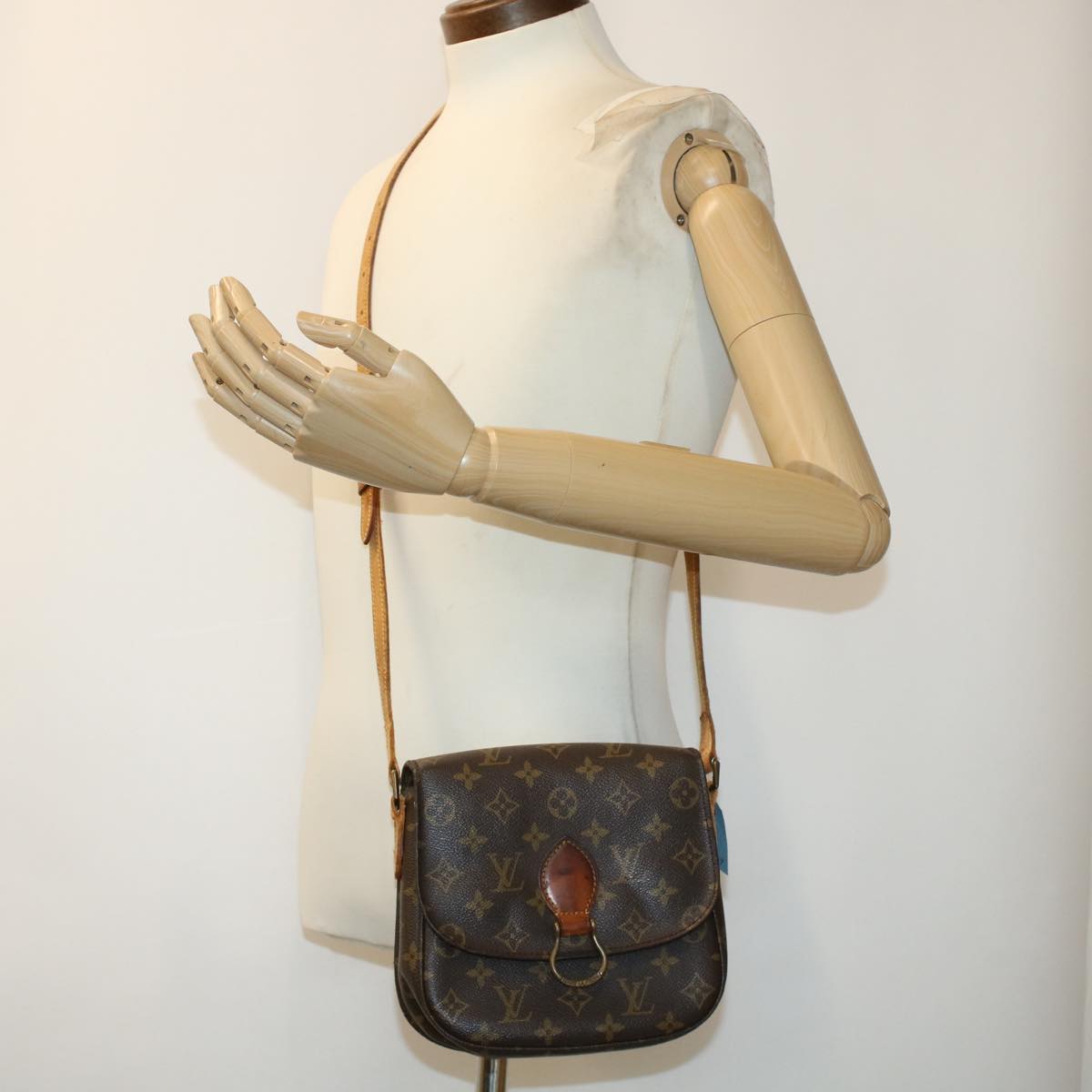 LOUIS VUITTON Monogram Saint Cloud MM Shoulder Bag M51243 LV yk7459