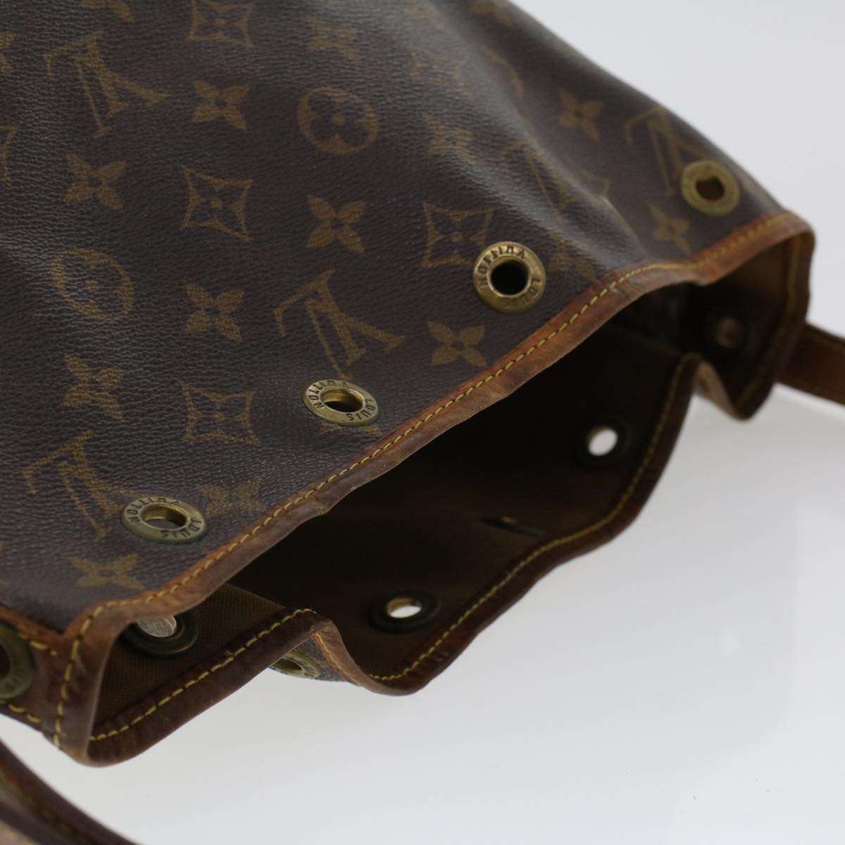LOUIS VUITTON Monogram Petit Noe Shoulder Bag M42226 LV yk7609