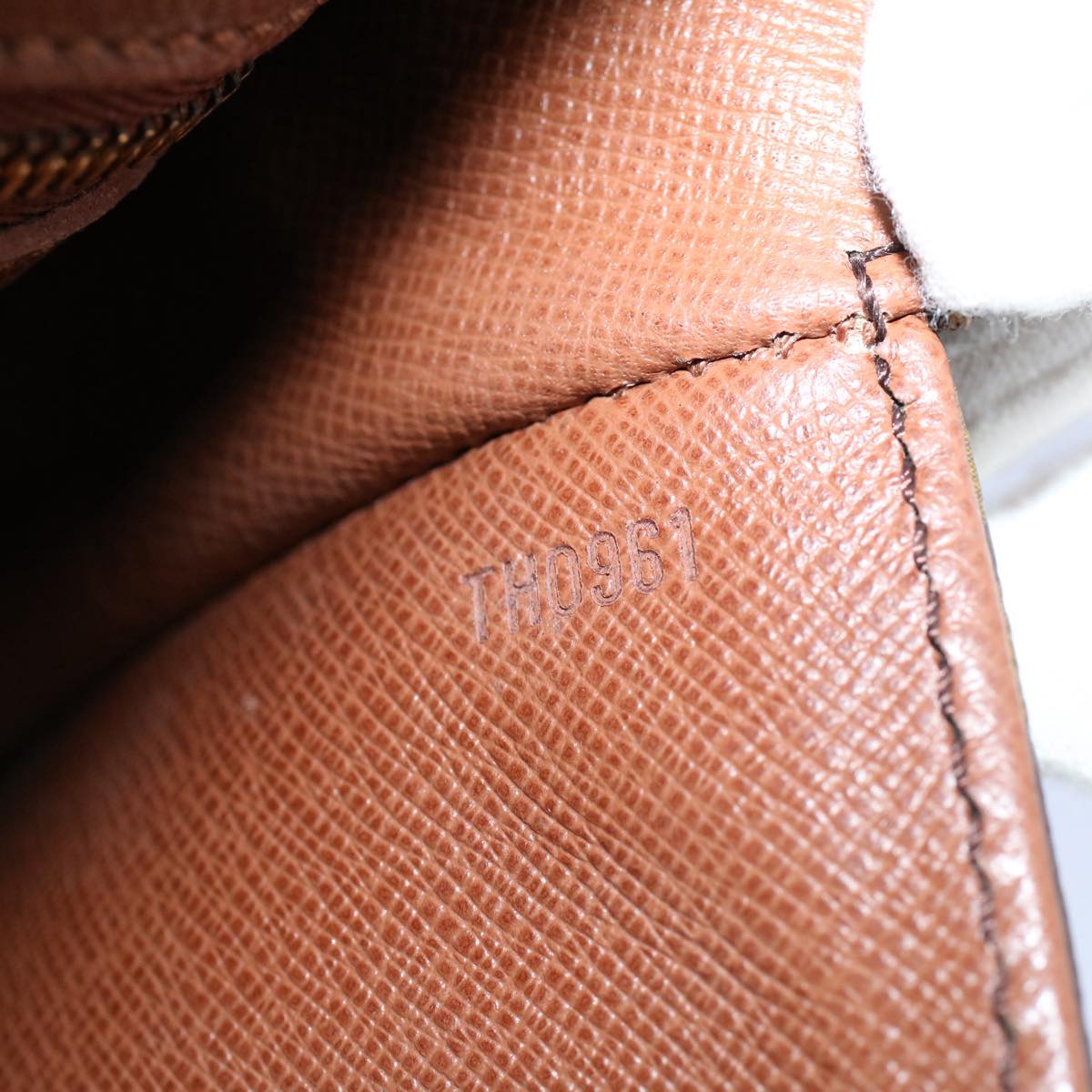 LOUIS VUITTON Monogram Saint Cloud GM Shoulder Bag M51242 LV yk8551