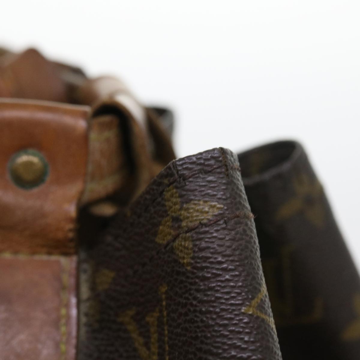 LOUIS VUITTON Monogram Randonnee GM Shoulder Bag M42244 LV yk8595
