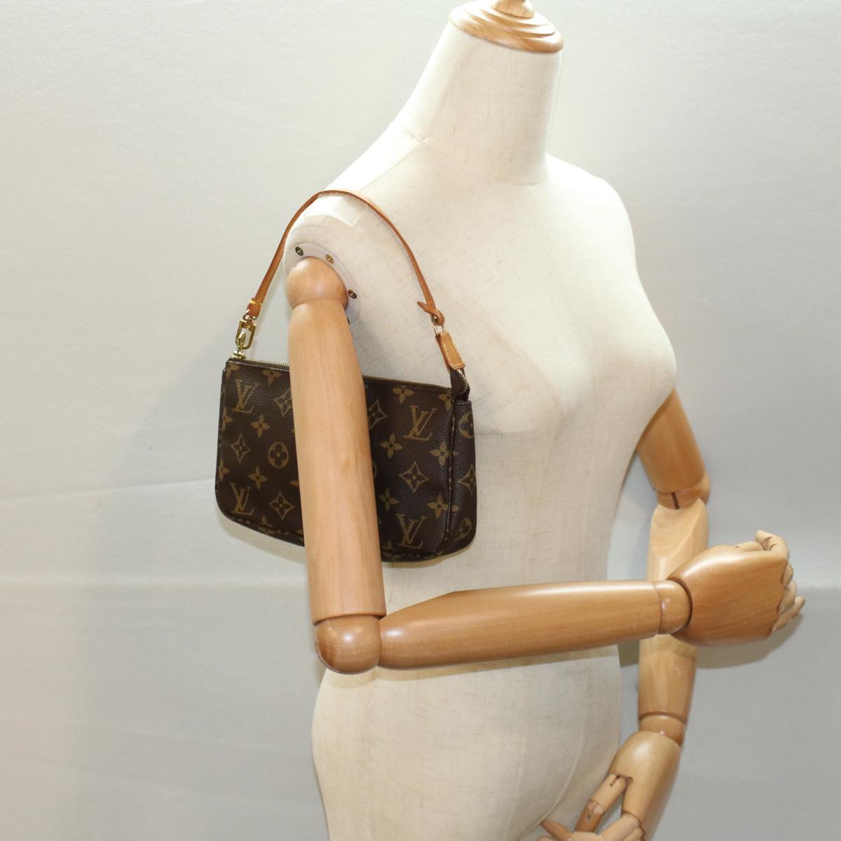 LOUIS VUITTON Monogram Pochette Accessoires Pouch Vintage M51980 LV yk8604