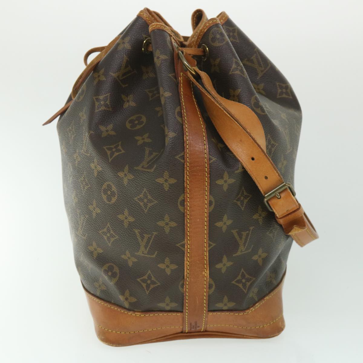 LOUIS VUITTON Monogram Noe Shoulder Bag M42224 LV yk8747
