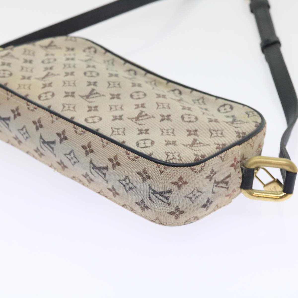 LOUIS VUITTON Monogram Mini Juliet MM Shoulder Bag Blue M92004 LV yk8769