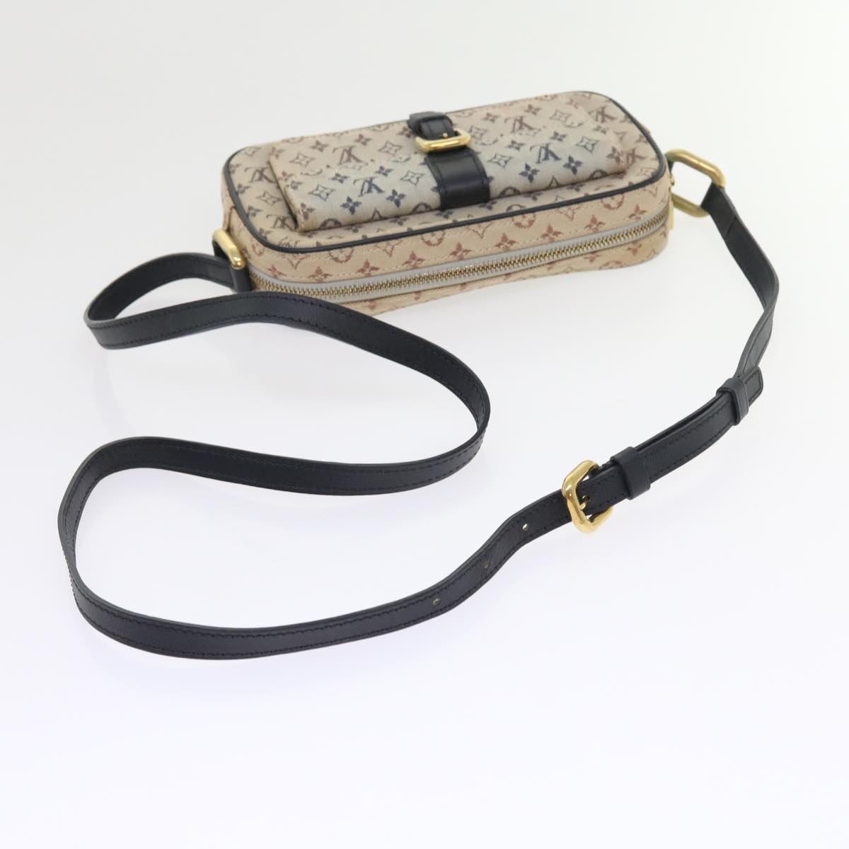 LOUIS VUITTON Monogram Mini Juliet MM Shoulder Bag Blue M92004 LV yk8769