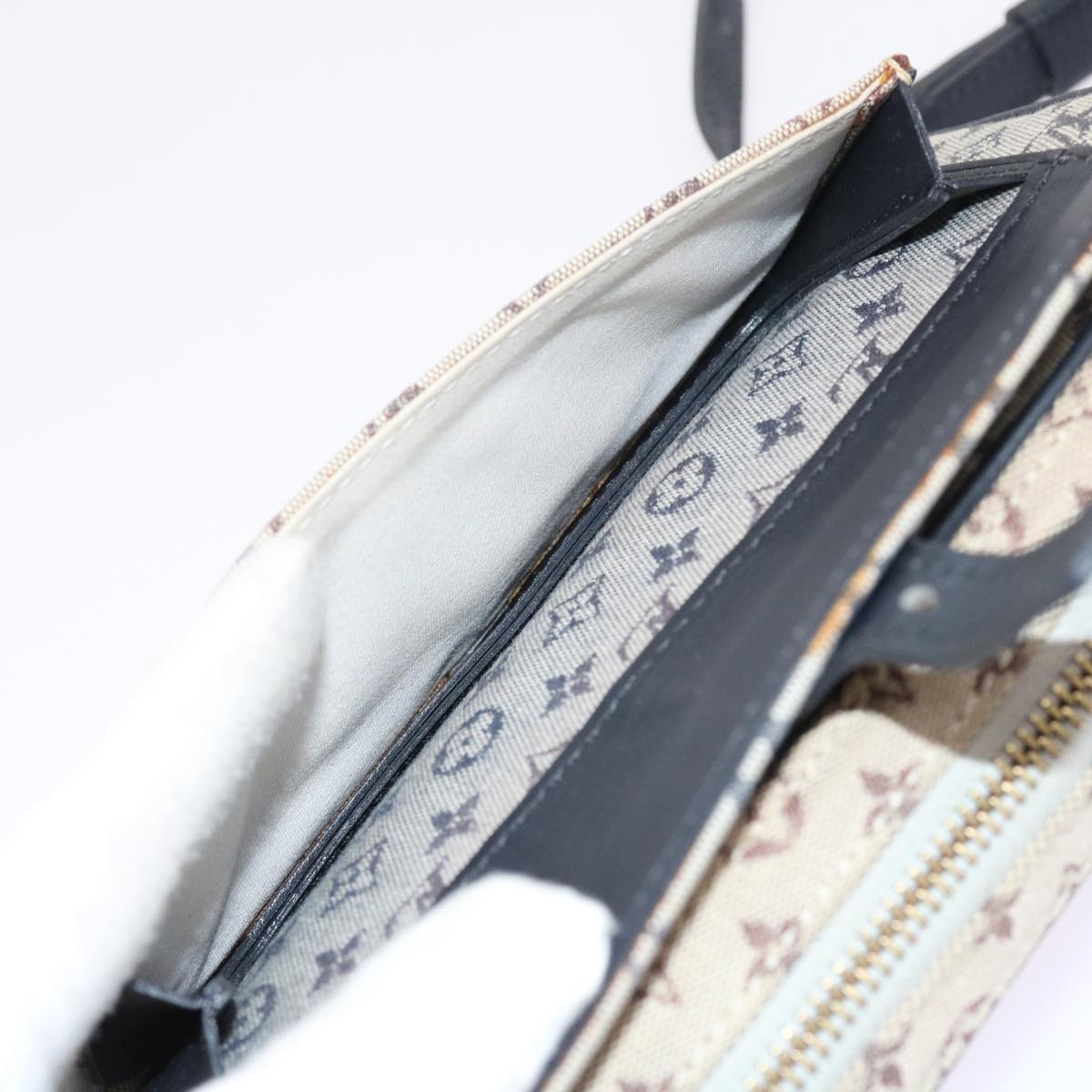 LOUIS VUITTON Monogram Mini Juliet MM Shoulder Bag Blue M92004 LV yk8790