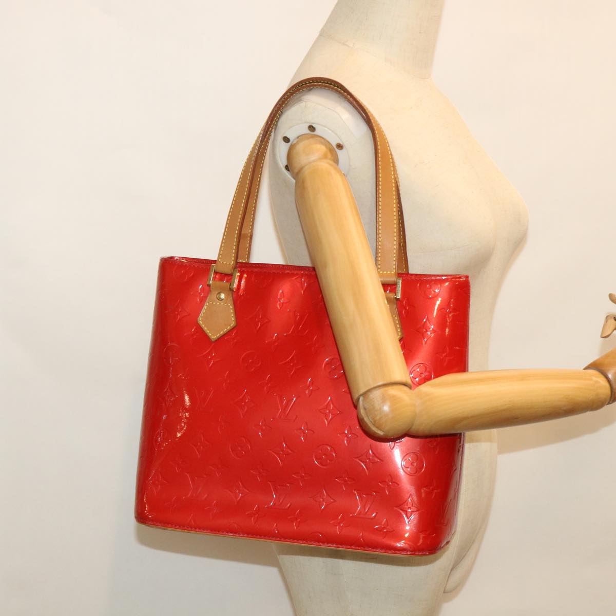 LOUIS VUITTON Monogram Vernis Houston Hand Bag Red M91092 LV yk8803