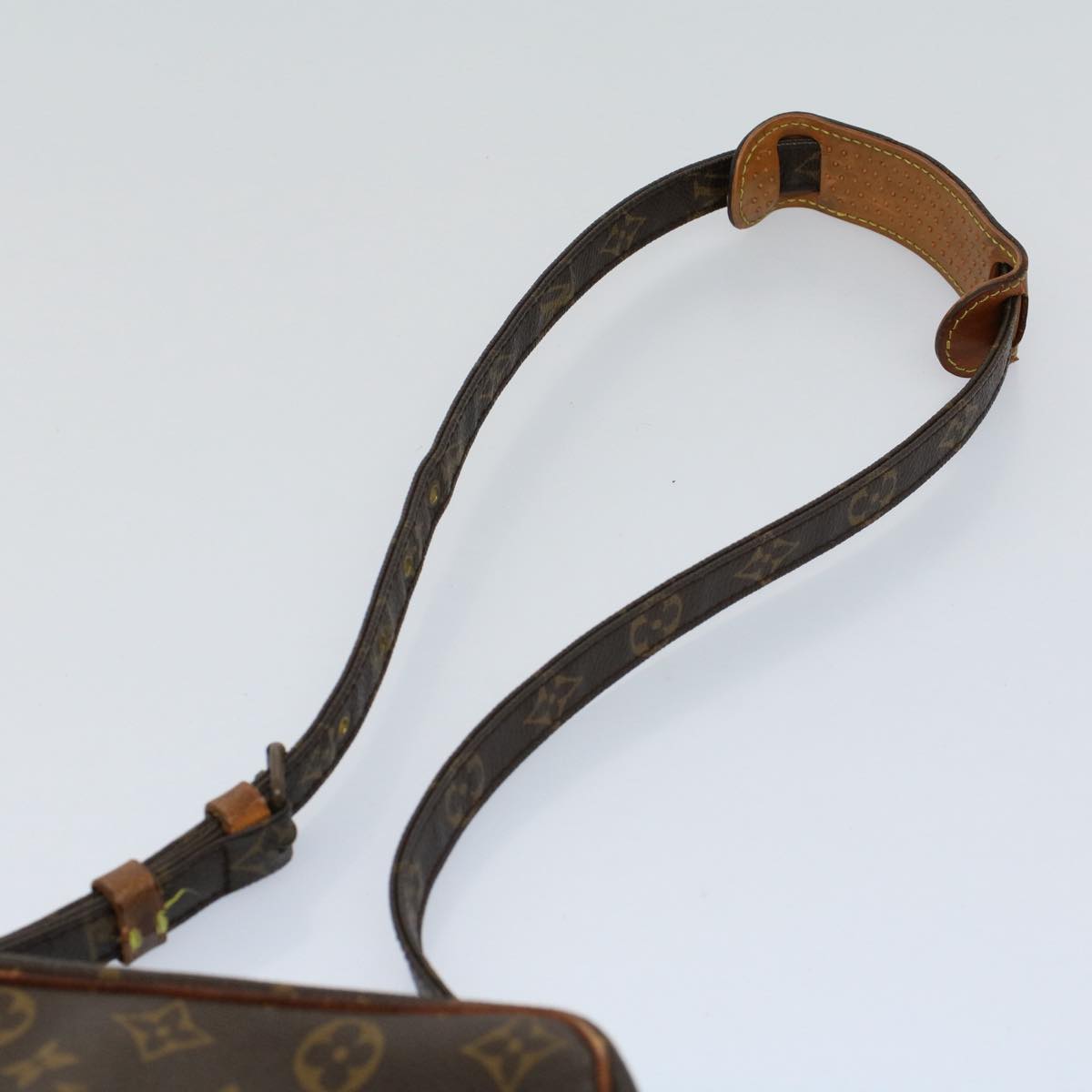 LOUIS VUITTON Monogram Danube MM Shoulder Bag M45264 LV yk8805