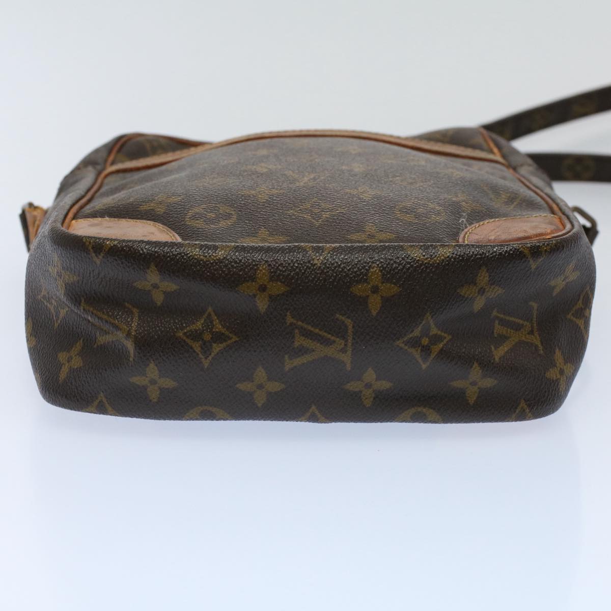 LOUIS VUITTON Monogram Danube MM Shoulder Bag M45264 LV yk8805