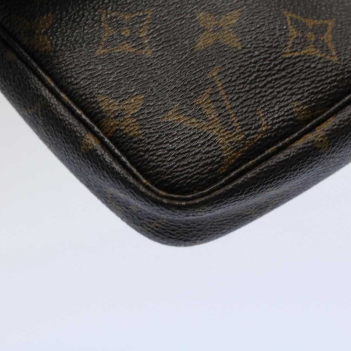 LOUIS VUITTON Monogram Pochette Accessoires Pouch M51980 LV yk8849