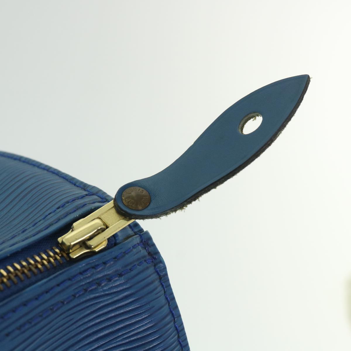 LOUIS VUITTON Epi Speedy 30 Hand Bag Toledo Blue M43005 LV yk8856